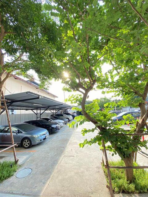 Wawa Residence รัชดา 36 Nonthaburi Exteriér fotografie
